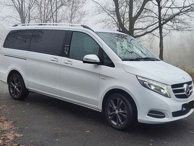 Gebraucht Mercedes V250 Avantgarde 190 PS (139 kW) 2017 Weiß Van / Kleinbus