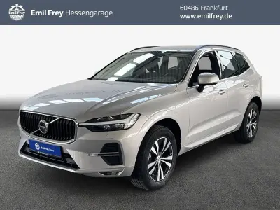 Gebraucht Volvo XC60 Momentum 197 PS (144 kW) 2022 Silber SUV