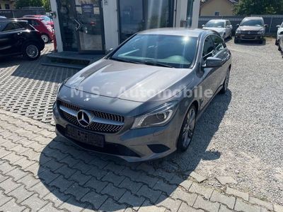 gebraucht Mercedes CLA200 CLA 200Shooting Brake*Navi*SHZ*18ZOLL*BI-XENON