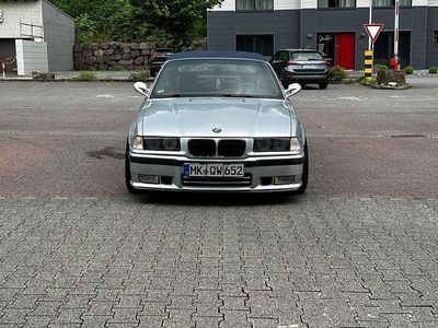 BMW 320 Cabriolet