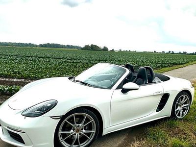 Porsche 718 Boxster