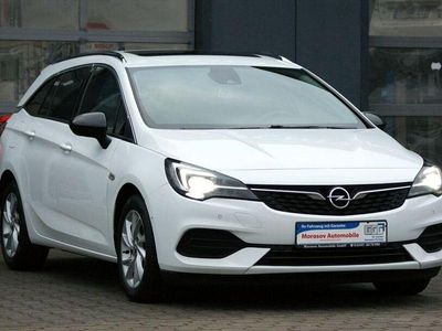 Schneeweiß Gebraucht 2021 Opel Astra Elegance Kombi | 14.500 €