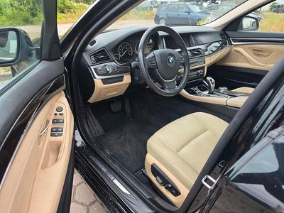 Gebraucht BMW 528 Luxury Line 245 PS (180 kW) 2016 Schwarz Limousine
