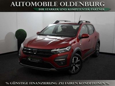 Rot(metallic) Gebraucht 2021 Dacia Sandero Acces Limousine | 11.880 € (Teuer)