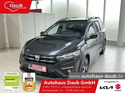 Gebraucht Dacia Jogger Extreme 101 PS (74 kW) 2022 Grau "comete" Van / Kleinbus