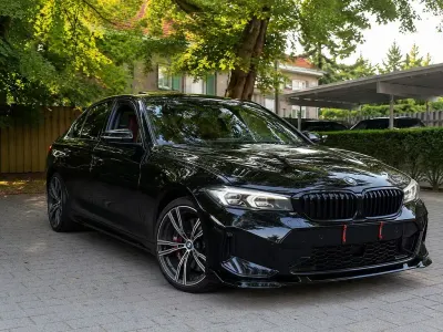Gebraucht BMW 330 Performance 258 PS (189 kW) 2023 Schwarz Limousine