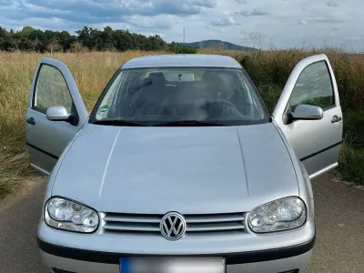 Gebraucht VW Golf IV 75 PS (55 kW) 2002 Silber Limousine