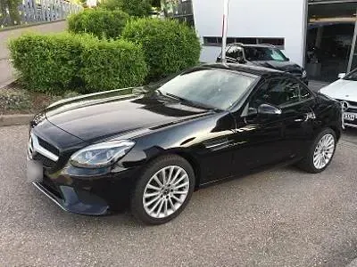 Gebraucht Mercedes SLC180 156 PS (114 kW) 2017 Schwarz Cabrio