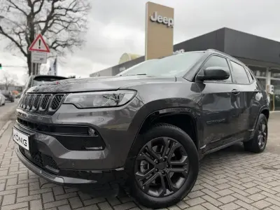 Gebraucht Jeep Compass 180 PS (132 kW) 2022 Grau SUV