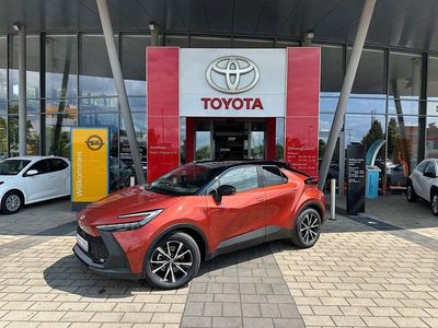 Neu Toyota C-HR 223 PS (164 kW) 2025 Orange SUV