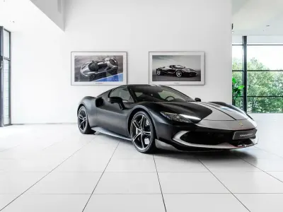 Gebraucht Ferrari 296 829 PS (609 kW) 2024 Schwarz