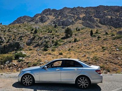 Gebraucht Mercedes 320 224 PS (164 kW) 2009 Silber Limousine