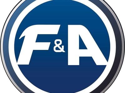 Gebraucht Audi A4 S-Line 190 PS (139 kW) 2018 Schwarz Kombi