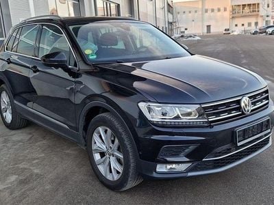 Schwarz Gebraucht 2016 VW Tiguan Highline SUV | 20.440 € (Fairer Preis)