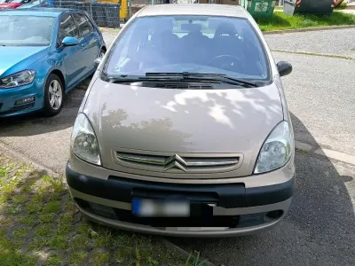 Gebraucht Citroën Xsara Picasso 116 PS (85 kW) 2006 Gelb Van / Kleinbus