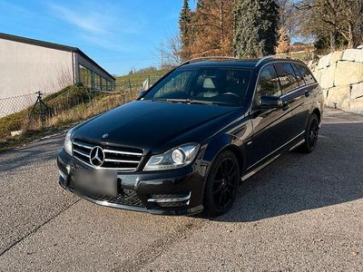 Gebraucht Mercedes C250 204 PS (150 kW) 2013 Schwarz Kombi