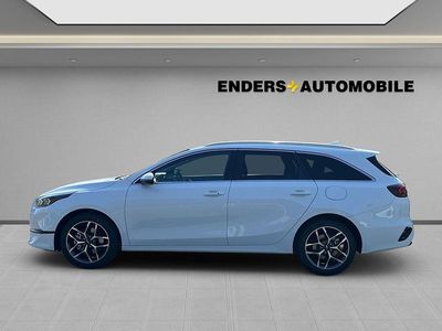 Neu Kia Ceed Sportswagon 140 PS (102 kW) 2025 Wd) casa white s (weiss Kombi
