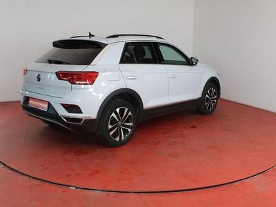 White silver metallic (metallic) Gebraucht 2021 VW T-Roc United SUV | 20.950 € (Guter Preis)