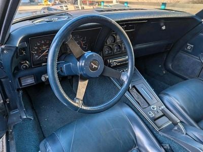 Second-hand Corvette C3 190 CP (139 kW) 1981 Albastru