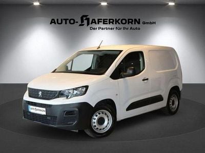 Weiß Gebraucht 2022 Peugeot E-Partner Premium Van / Kleinbus | 14.899 € (Superpreis)