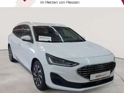 Gebraucht Ford Focus Titanium 120 PS (88 kW) 2024 Frozen white Kombi