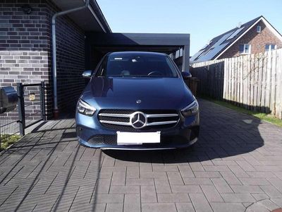 Mercedes B180