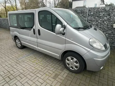 Brugt Renault Traffic 2012 Sølv MPV