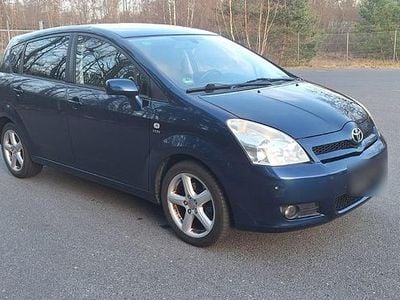 Usata Toyota Corolla Verso 129 CV (94 kW) 2005 Blu Monovolume