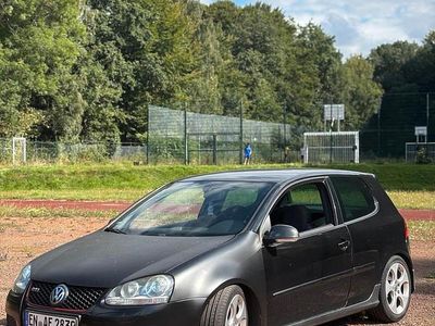 VW Golf V