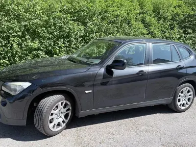 Gebraucht BMW X1 150 PS (110 kW) 2010 Schwarz SUV