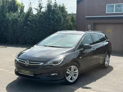 Gebraucht Opel Astra Dynamic 110 PS (80 kW) 2017 Schwarz Kombi