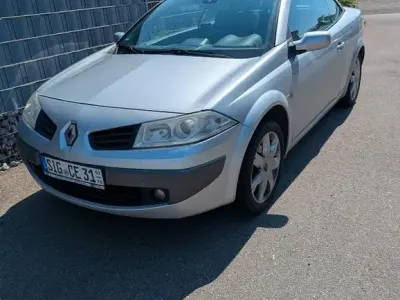 Gebraucht Renault Mégane Cabriolet Dynamique 113 PS (83 kW) 2006 Silber Cabrio