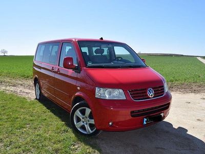 Second-hand VW T5 Highline 174 CP (127 kW) 2005 Roșu Van