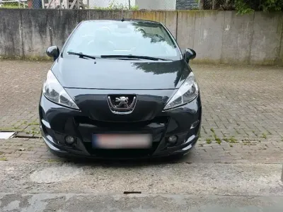 Gebraucht Peugeot 207 CC 109 PS (80 kW) 2008 Schwarz Cabrio