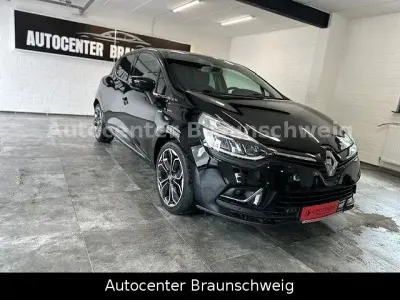 Gebraucht Renault Clio IV Bose Edition 90 PS (66 kW) 2018 Schwarz Limousine
