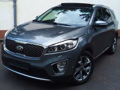 Gebraucht Kia Sorento 200 PS (147 kW) 2016 Grau SUV