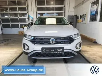 Gebraucht VW T-Roc Goal 116 PS (85 kW) 2025 Silber metallic SUV