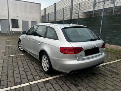 gebraucht Audi A4 2.0 TDI 143Ps Navigationssystem