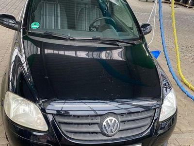 Gebraucht VW Fox 75 PS (55 kW) 2005 Schwarz Kleinwagen