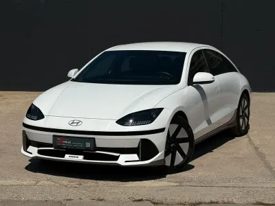 Gebraucht Hyundai Ioniq 6 111 kW (151 PS) 2023 Serenity white pearl Limousine