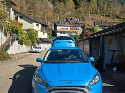 Second-hand Ford Focus ST-Line 150 CP (110 kW) 2016 Albastru Berlinǎ