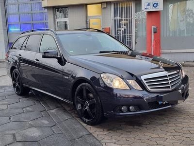 Mercedes E220