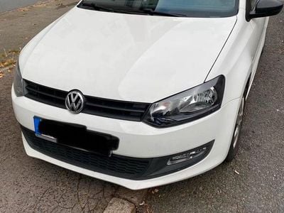 Gebraucht VW Polo 60 PS (44 kW) 2012 Weiß Kleinwagen
