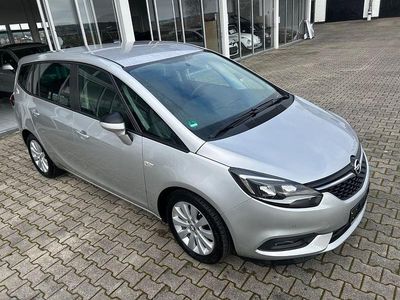 Gebraucht Opel Zafira 140 PS (102 kW) 2018 Silber Van / Kleinbus