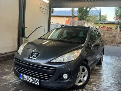 Gebraucht Peugeot 207 Premium 120 PS (88 kW) 2009 Grau Kombi