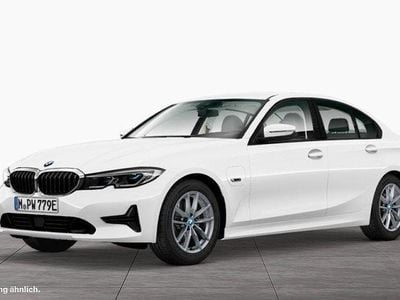 Gebraucht BMW 330e Advantage 292 PS (214 kW) 2020 Weiß Limousine