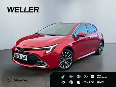 Brugt Toyota Corolla Team 140 HK (102 kW) 2023 Rød Sedan