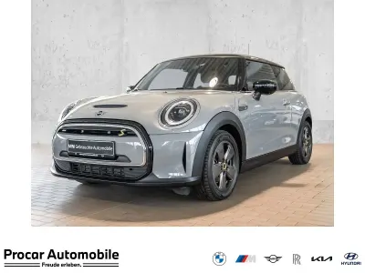 Gebraucht Mini Cooper SE Essential 135 kW (184 PS) 2022 Moonwalk grey Kleinwagen