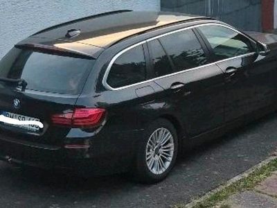 Gebraucht BMW 520 Luxury Line 190 PS (139 kW) 2016 Schwarz Kombi