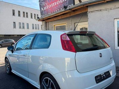 Gebraucht Fiat Grande Punto Sport 120 PS (88 kW) 2009 Weiß Kleinwagen